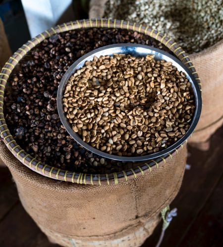 pexels-quang-nguyen-vinh-2131905